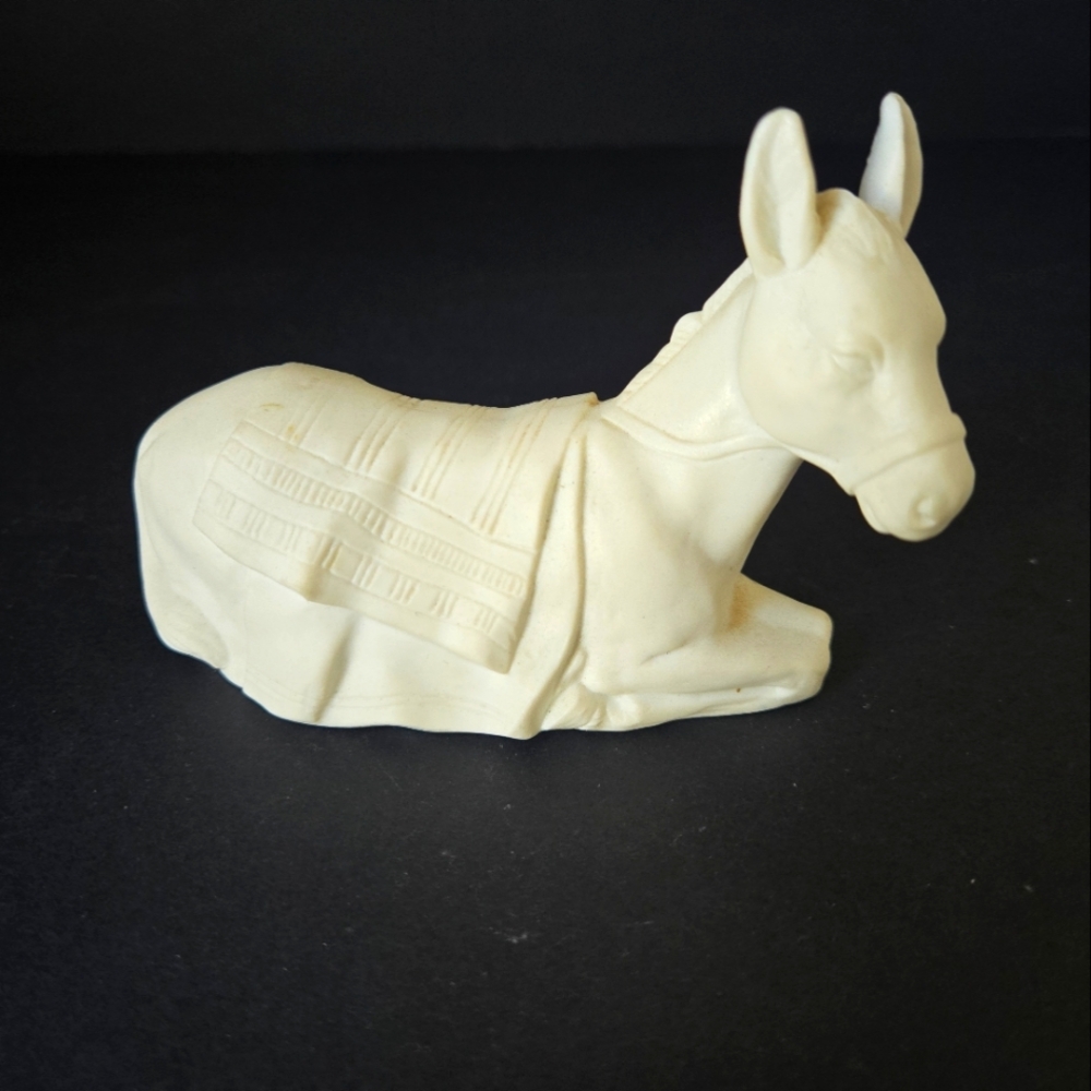 Avon Vintage Christmas Nativity Donkey 1984